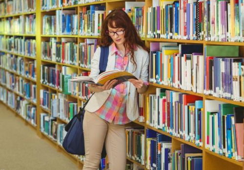 从公职到商业巨擘 一位图书发行家的逆袭之路